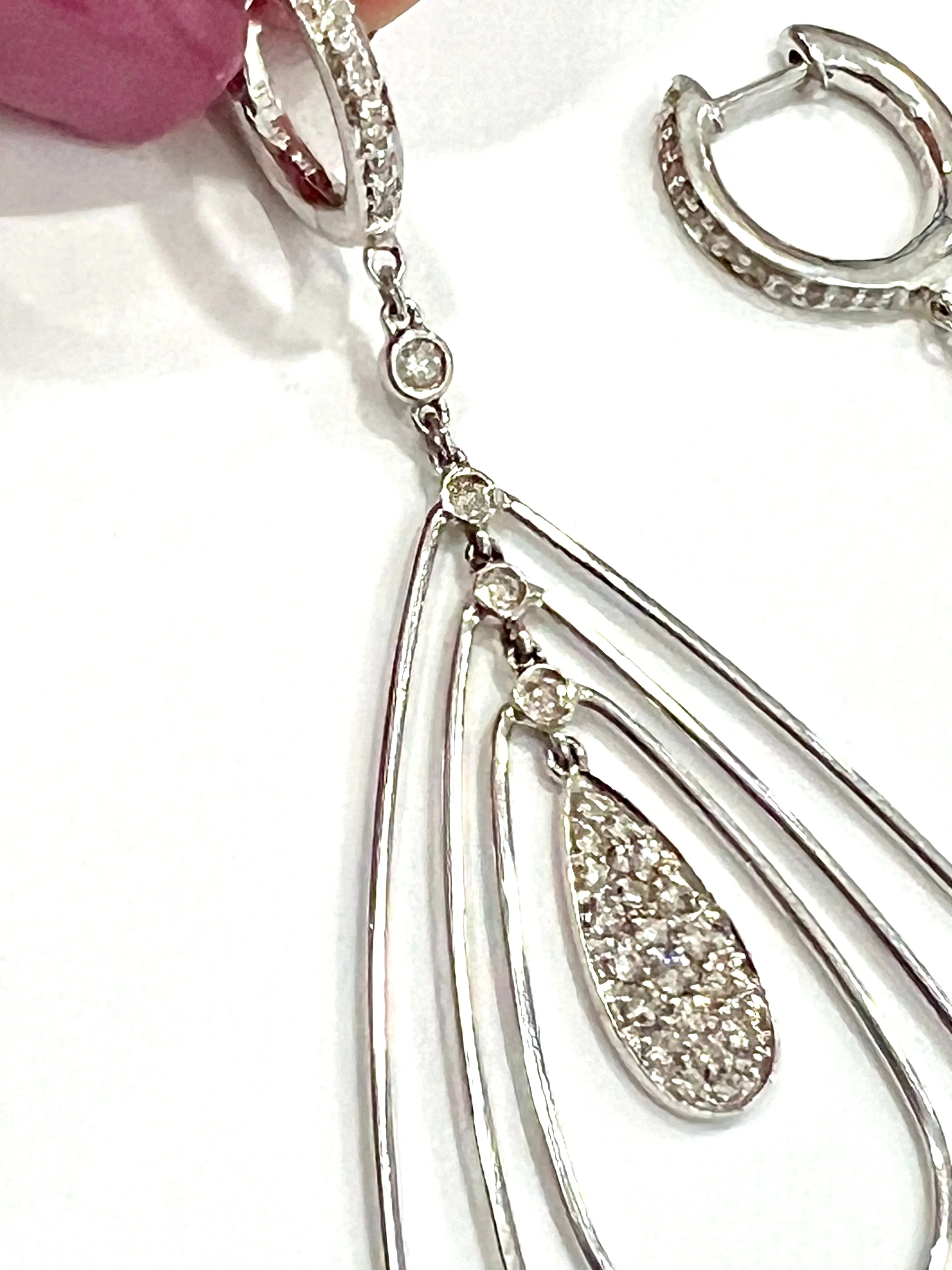 14K WHITE GOLD TEARDROP DANGLING CHANDELIER DIAMOND EARRINGS