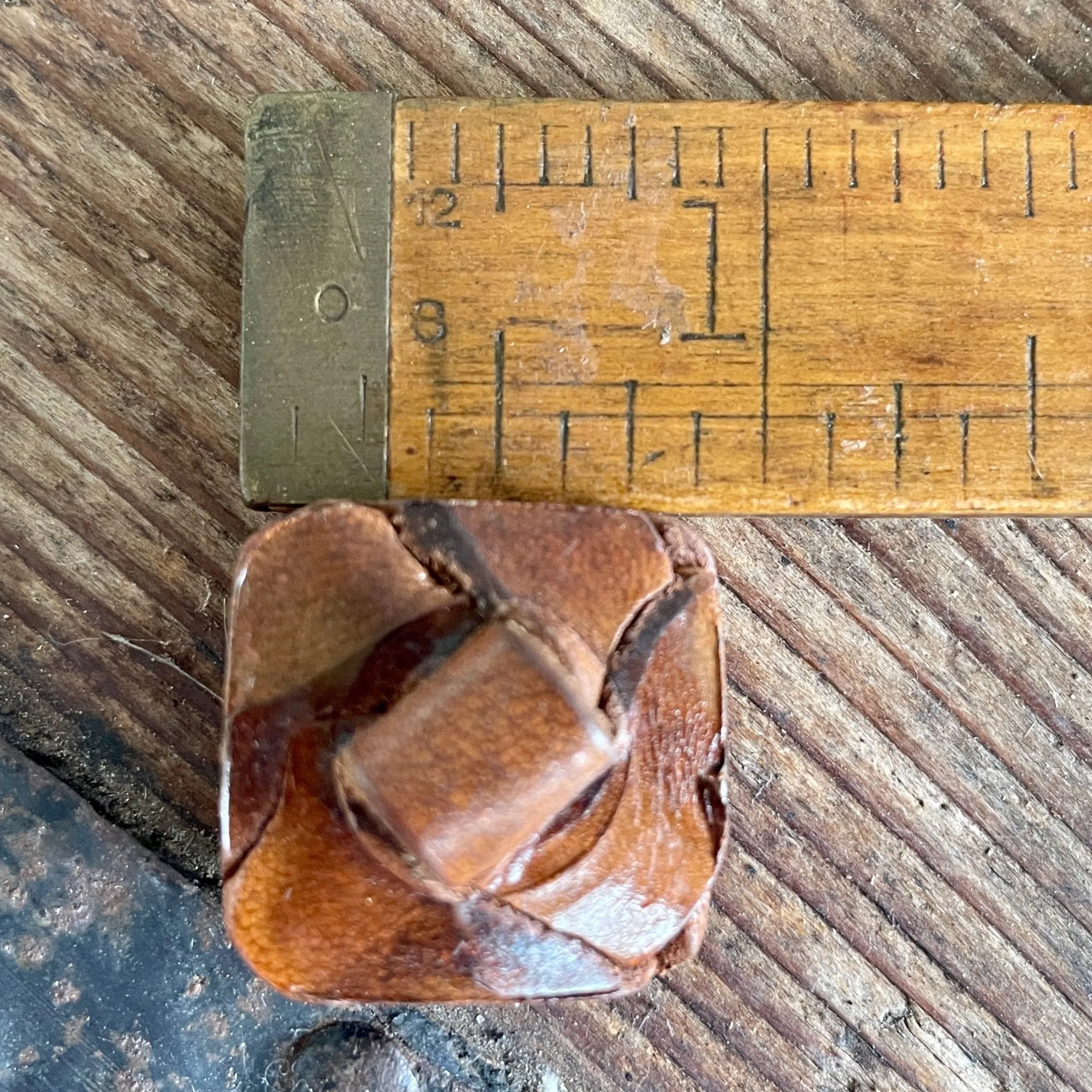 1930's Handmade Leather Buttons Set of 4 Tan Vintage Square Unique 2.2 cm-7/8 inch - OOAK