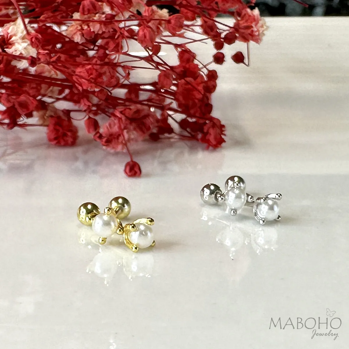 Dainty Pearl Stud Earrings Elegant Gold Or Silver