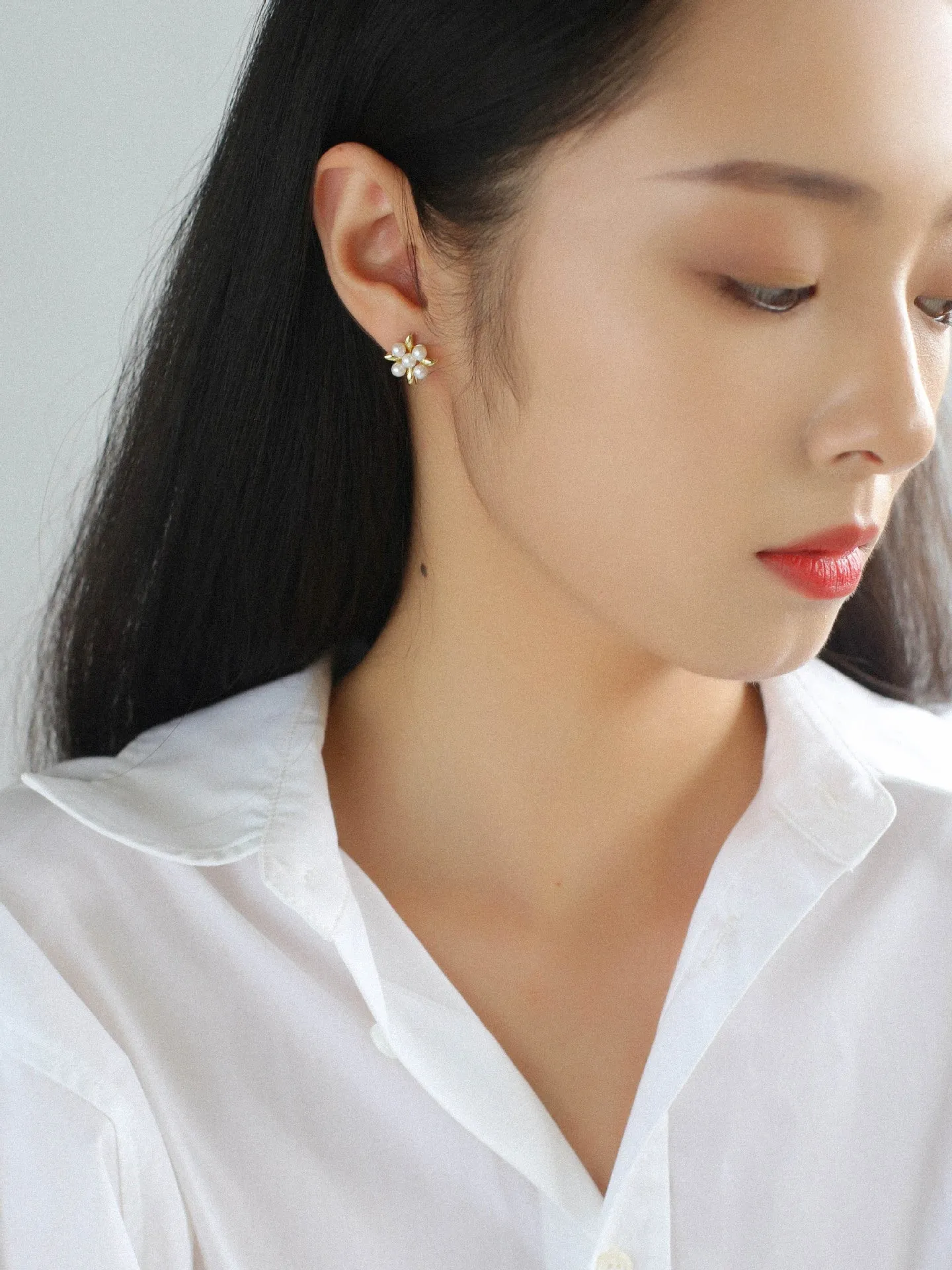 Fashion Flower Pearl Earrings