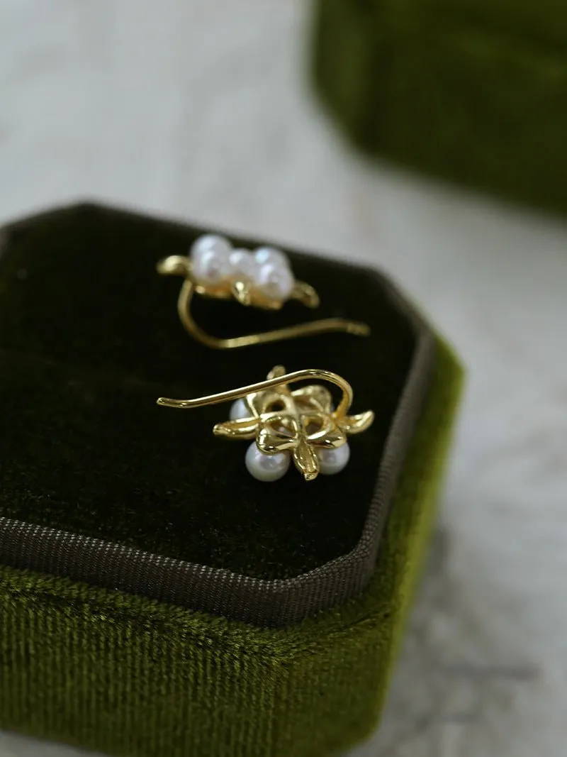 Fashion Flower Pearl Earrings
