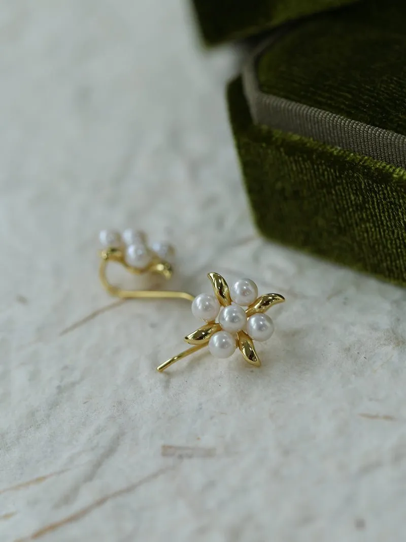 Fashion Flower Pearl Earrings