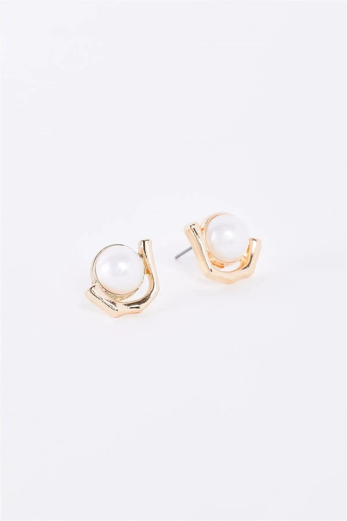 Gond & Pearl Geo Stud Earrings