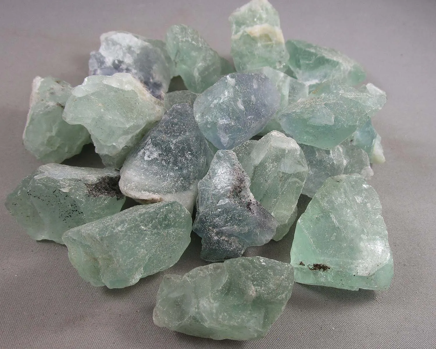 Green Fluorite Crystals Raw 3pc H073
