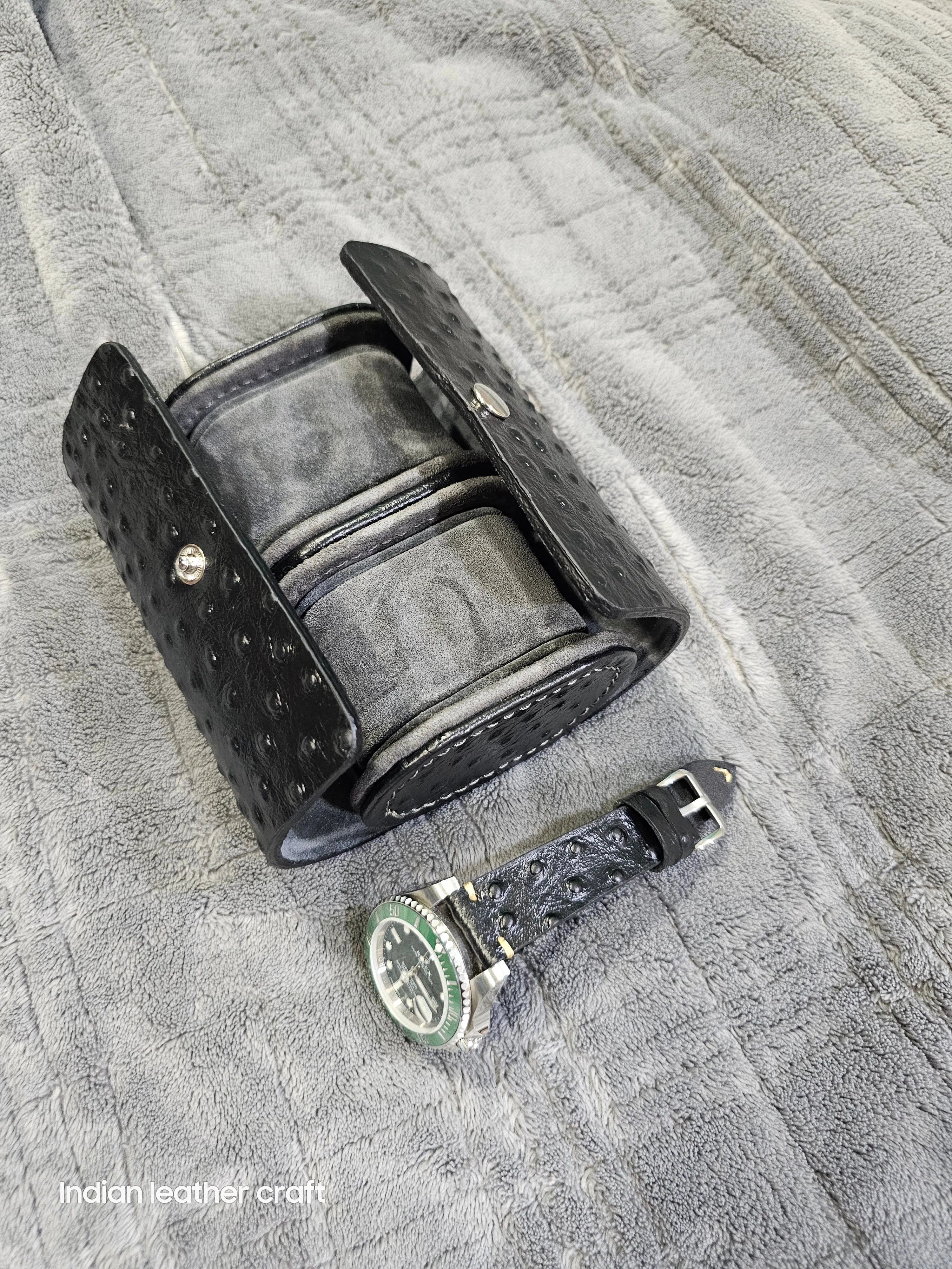 Leather watch case