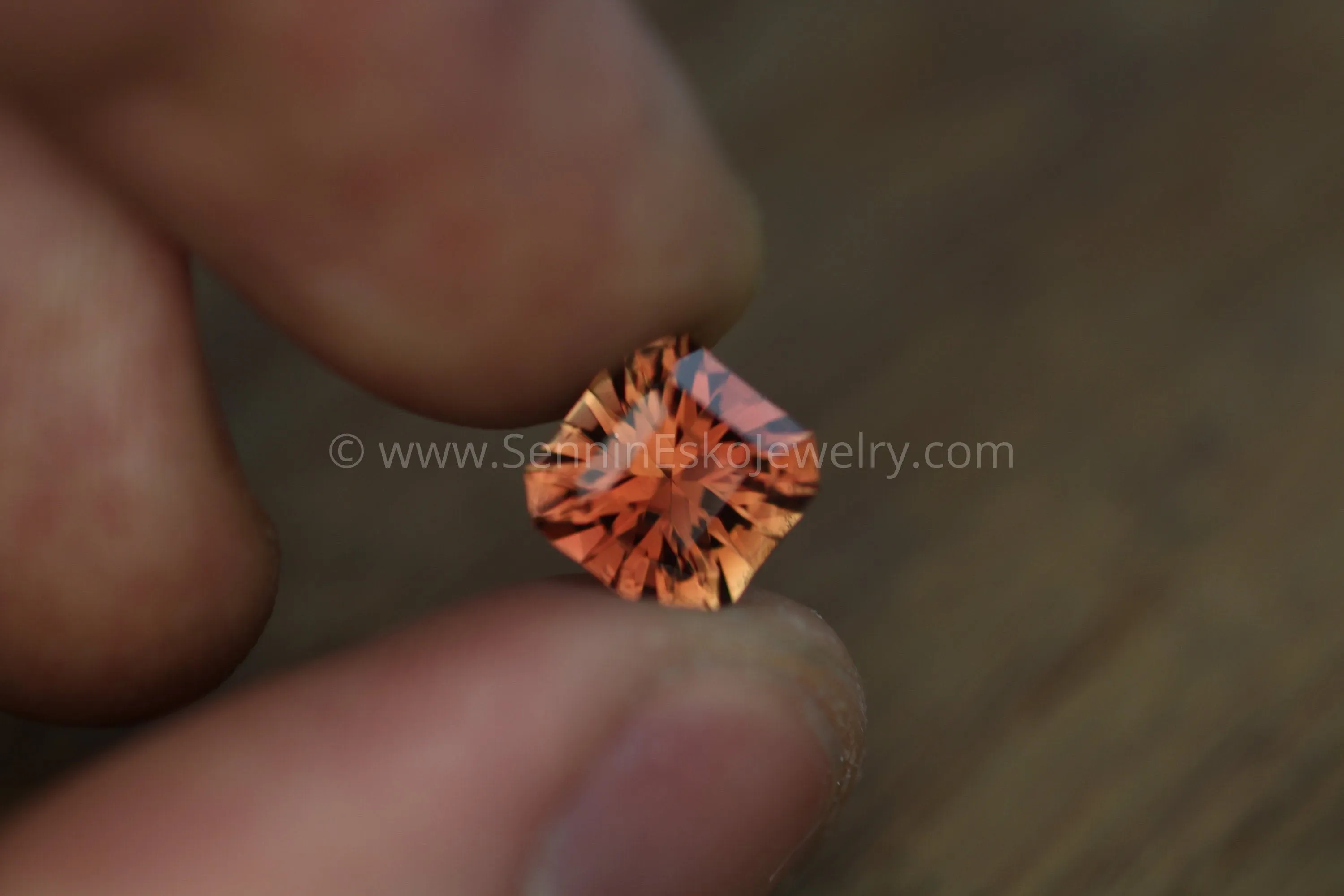 Oregon Sunstone Octagon Square Cut - 8.3mm - 2.5 ct - Precision Cut Gemstone