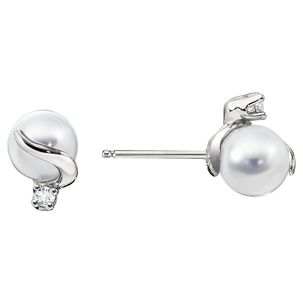 Pearl and Diamond Modern Earrings