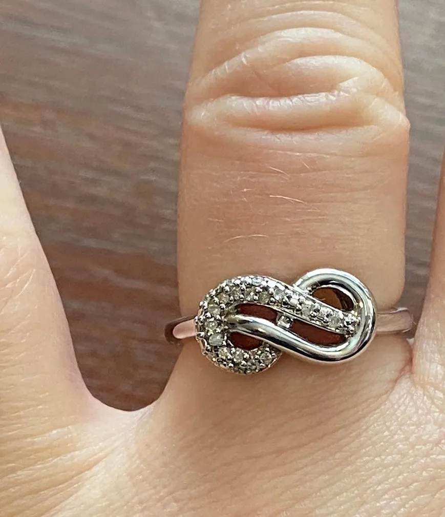 Sterling Silver 925 Diamond Infinity Knot Ring Sz 6.75