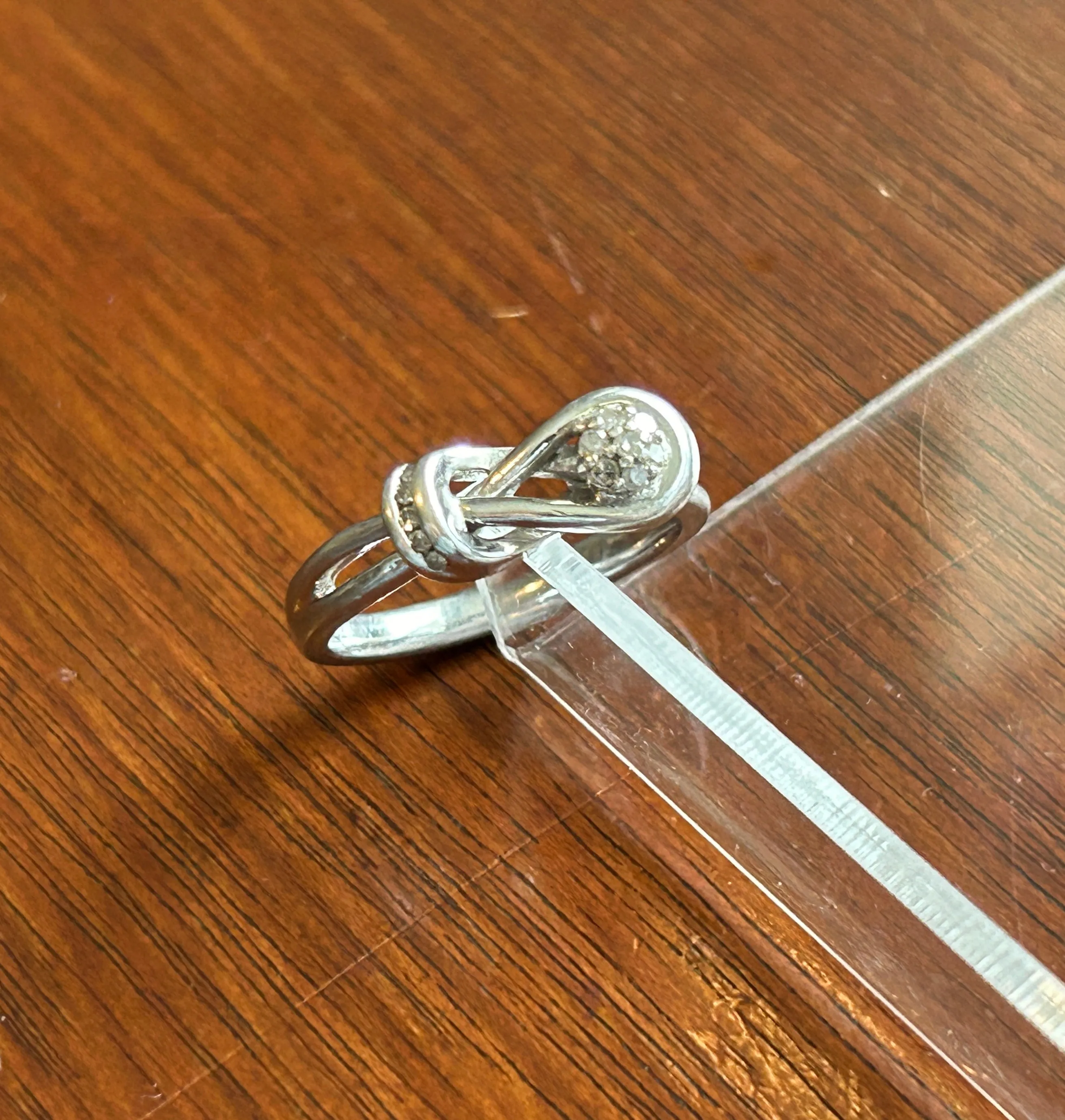 Sterling Silver 925 Diamond Infinity Knot Ring Sz 7