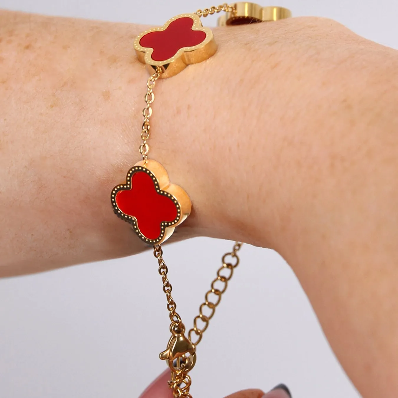 TEEN Clover Chain Bracelet - Stainless Steel Red and Gold