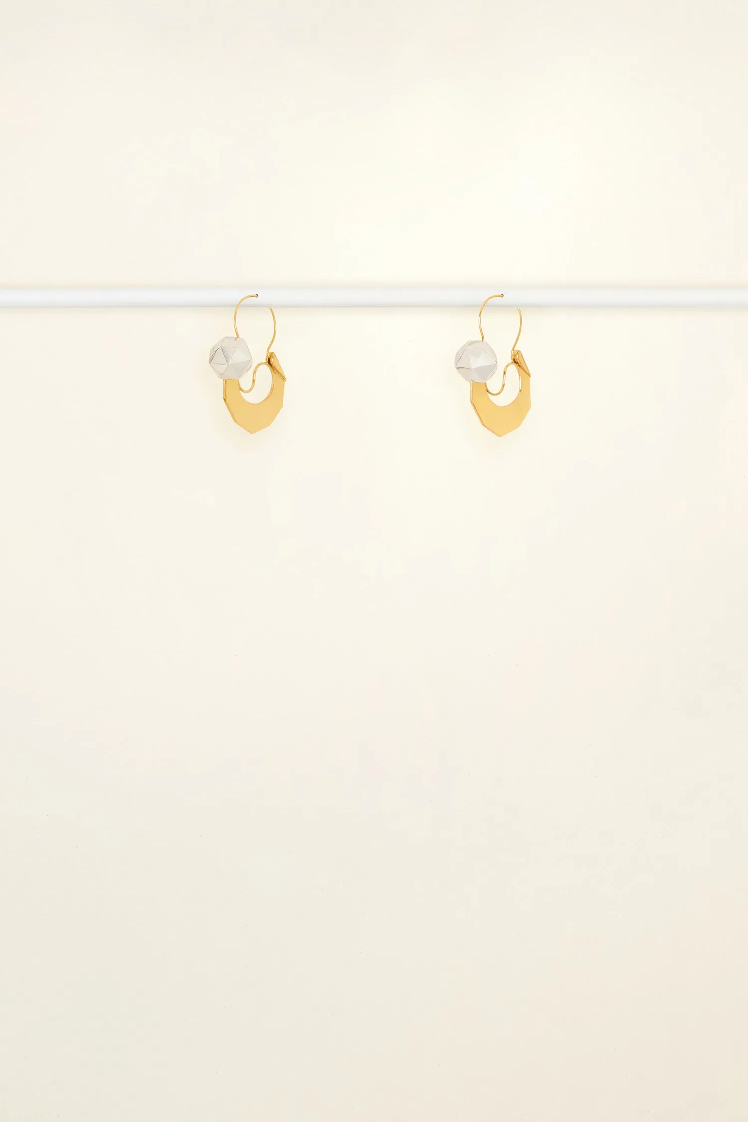 Two-tone crescent hoop brass earrings