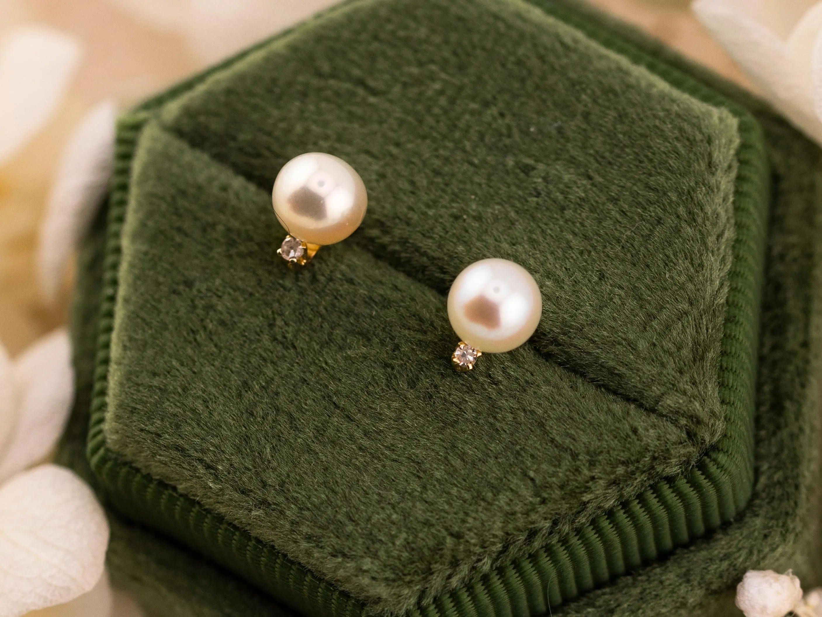 Vintage Pearl and Diamond earrings vintage pearl stud earrings 10k solid gold cultured pearl earrings