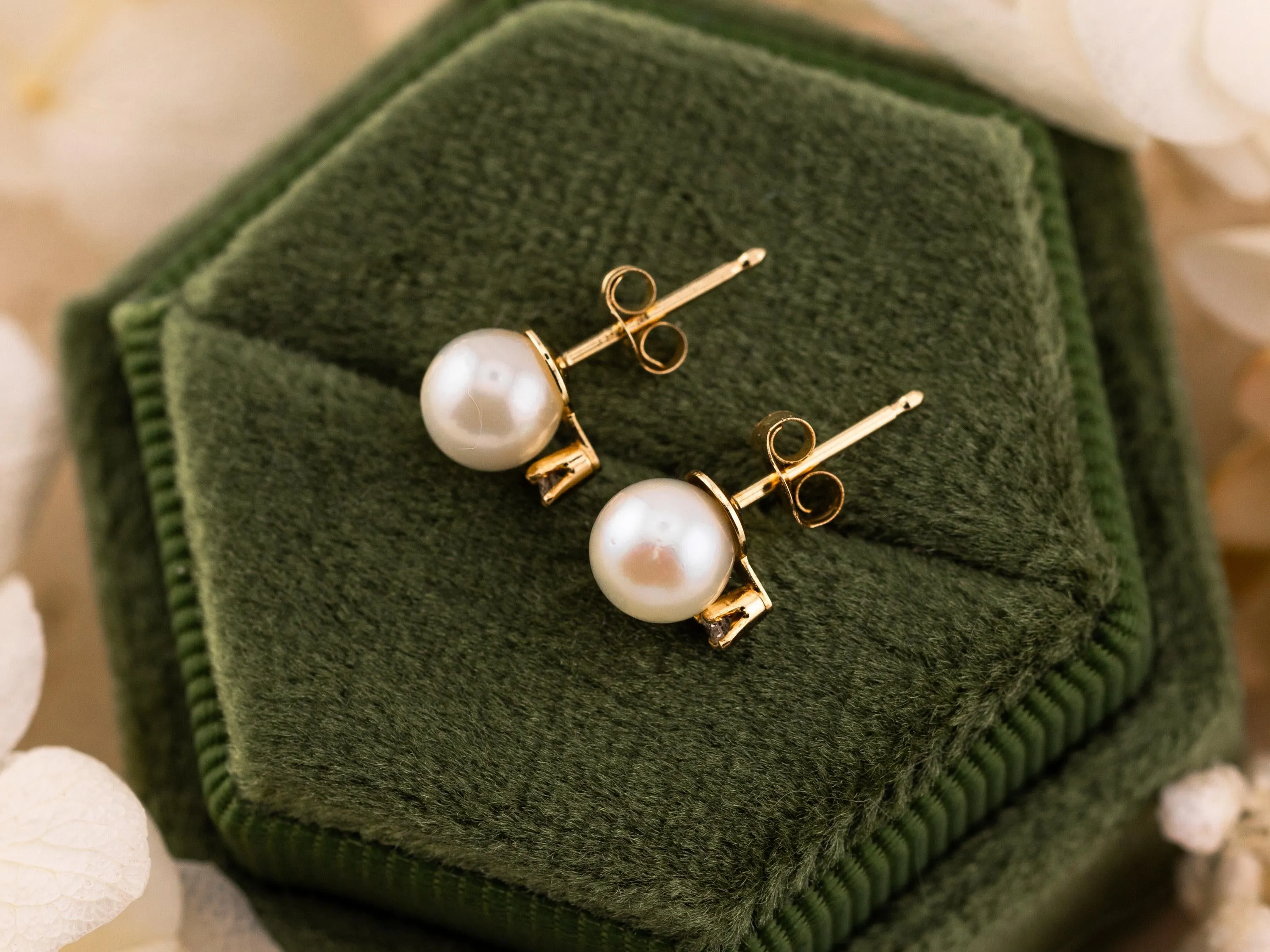 Vintage Pearl and Diamond earrings vintage pearl stud earrings 10k solid gold cultured pearl earrings